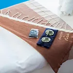 Hotel De 4*