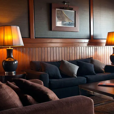 De فندق