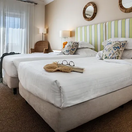 De Hotel 4*