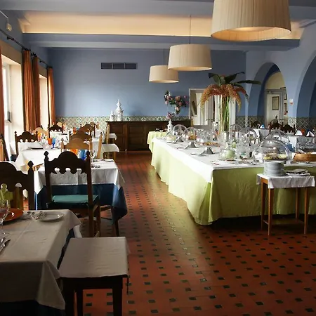 Hotel De 4*
