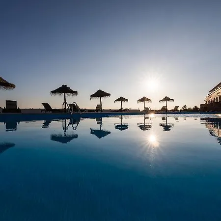 Hotel De 4*