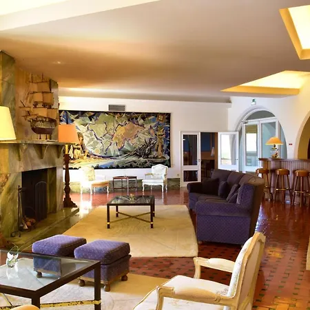 ホテル ポサダ デ 4*