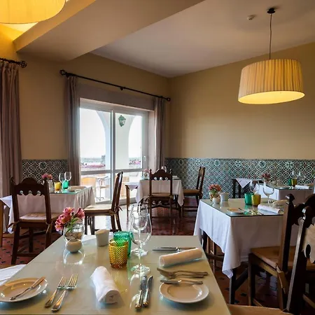 ポサダ デ ホテル サグレス