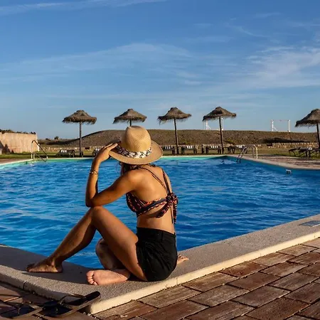 ホテル ポサダ デ サグレス